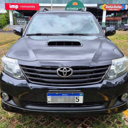 TOYOTA HILUX SW4 3.0 SRV 4X4 7 LUGARES 16V TURBO INTERCOOLER DIESEL 4P AUTOMÁTICO